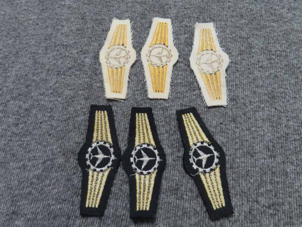 34 PIECE SOVIET RUSSIAN AND EAST GERMAN MILITARY PATCHES, COLLAR TABS-img-13