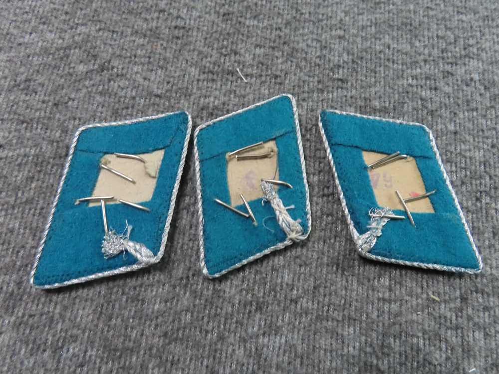 34 PIECE SOVIET RUSSIAN AND EAST GERMAN MILITARY PATCHES, COLLAR TABS-img-16