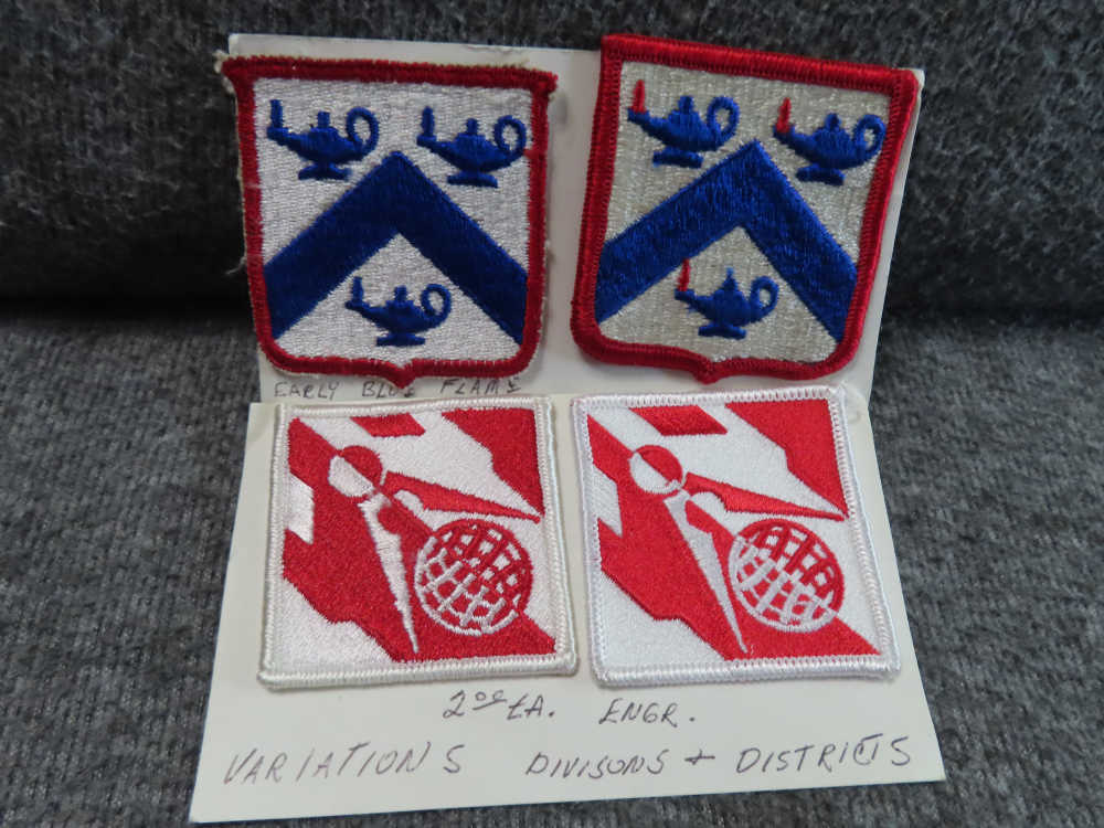 10 AMERICAN AND 12 BRITISH PATCHES, ALL CURRENT ISSUE AND IN EXCELLENT COND-img-8