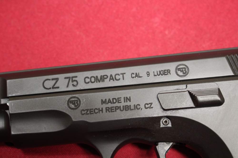 CZ 75 Compact 9mm Pistol w/STEEL Frame, 3.75" Barrel, 2x 15rd Mags - 2021-img-1