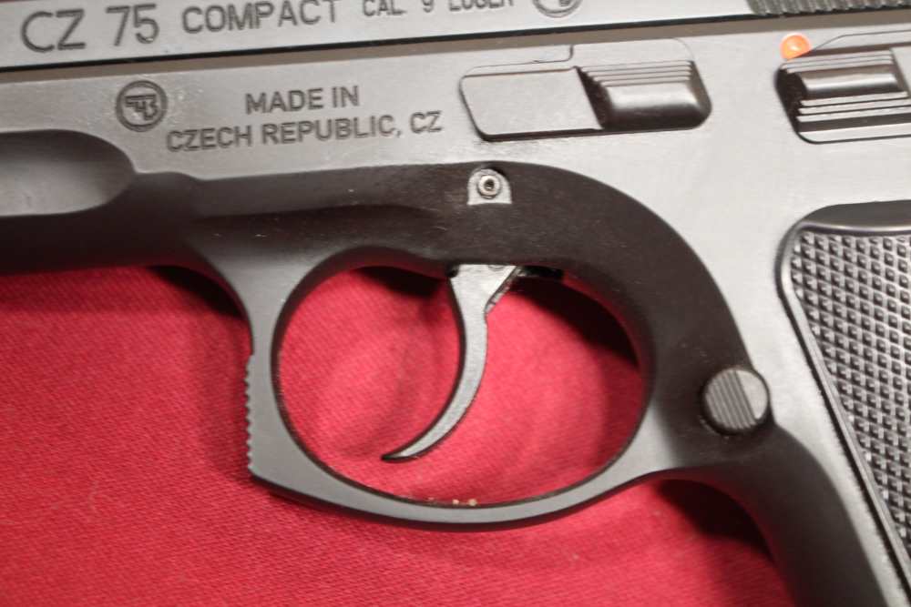 CZ 75 Compact 9mm Pistol w/STEEL Frame, 3.75" Barrel, 2x 15rd Mags - 2021-img-17