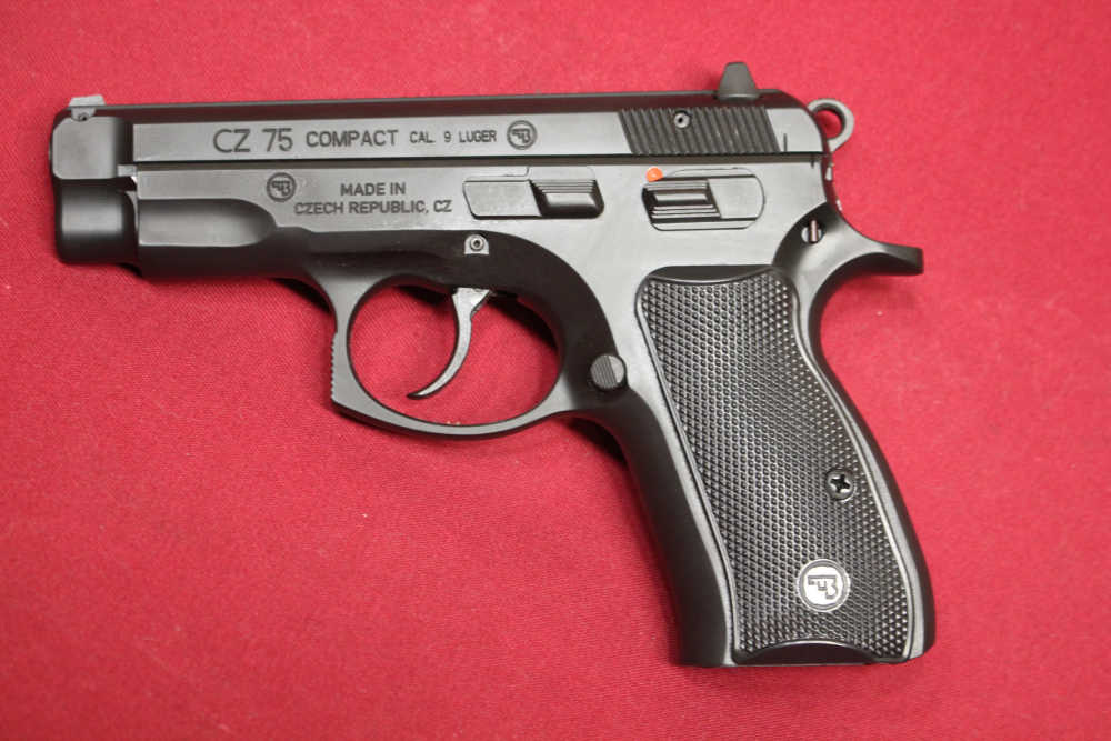 CZ 75 Compact 9mm Pistol w/STEEL Frame, 3.75" Barrel, 2x 15rd Mags - 2021-img-14