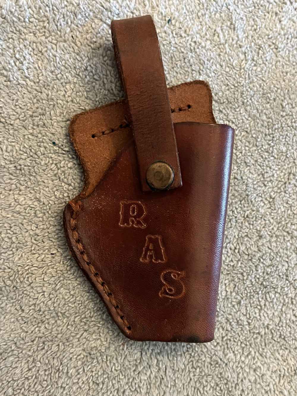 VINTAGE SMALL LEATHER HOLSTER, MARKED R.A.S.-img-0
