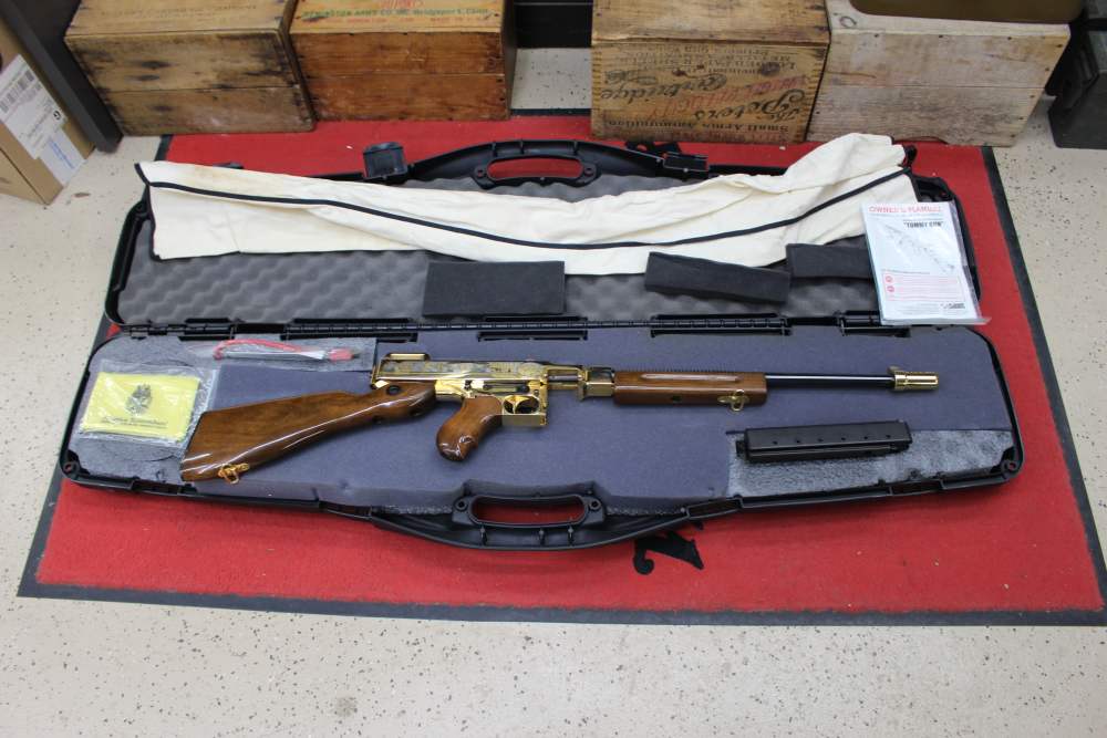 Thompson Tommy gun -img-0