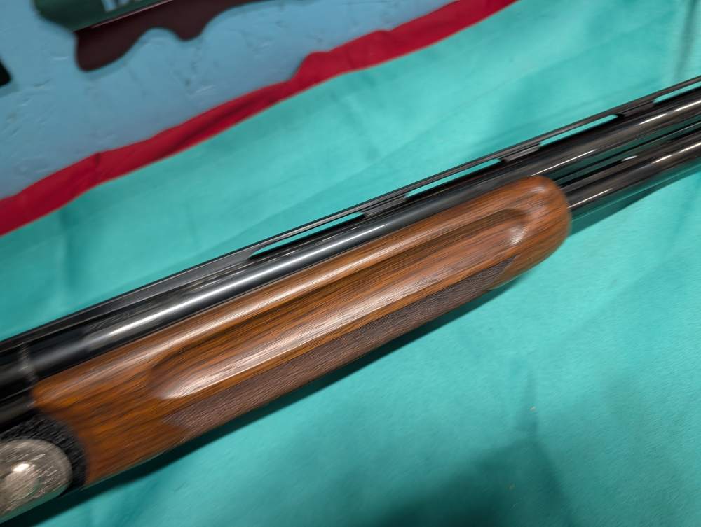 Franchi Renaissance 12ga 26" Vent Rib Over Under Choke tubes shotgun 3" -img-8