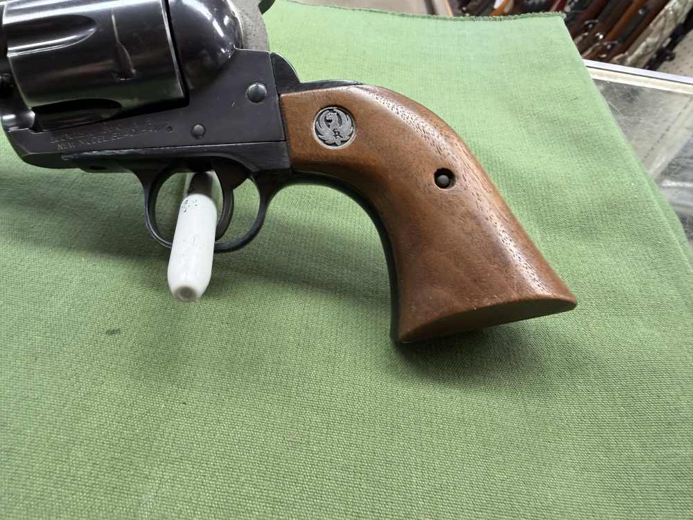Ruger Blackhawk 30 carbine 7.5in blued wood grips 1973 -img-5