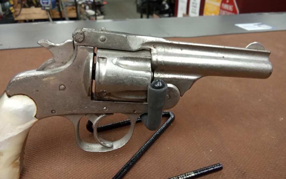 Forehand Arms Top Break 32 S&W Revolver PEARL GRIPS -img-6