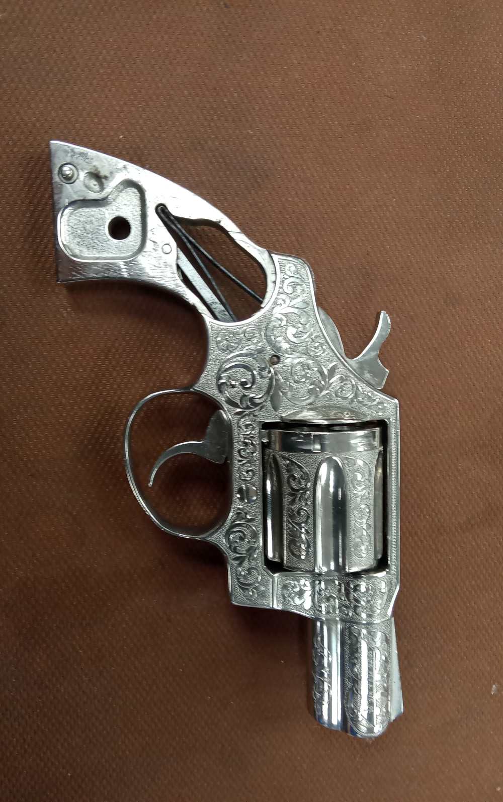 Colt detective special CUSTOM ENGRAVED.38 SPL Revolver -img-23