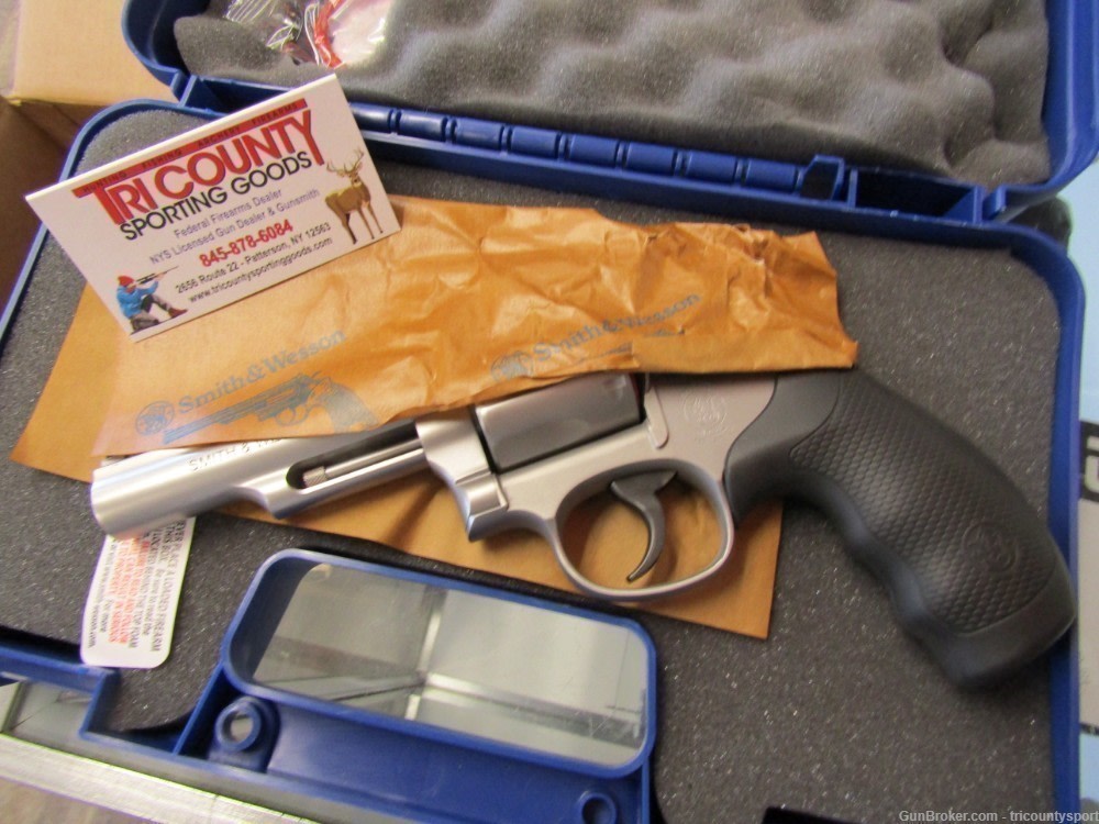 Smith & Wesson 162662 Model 66 357 Mag or 38 S&W Spl +P Stainless Steel 4.2-img-1
