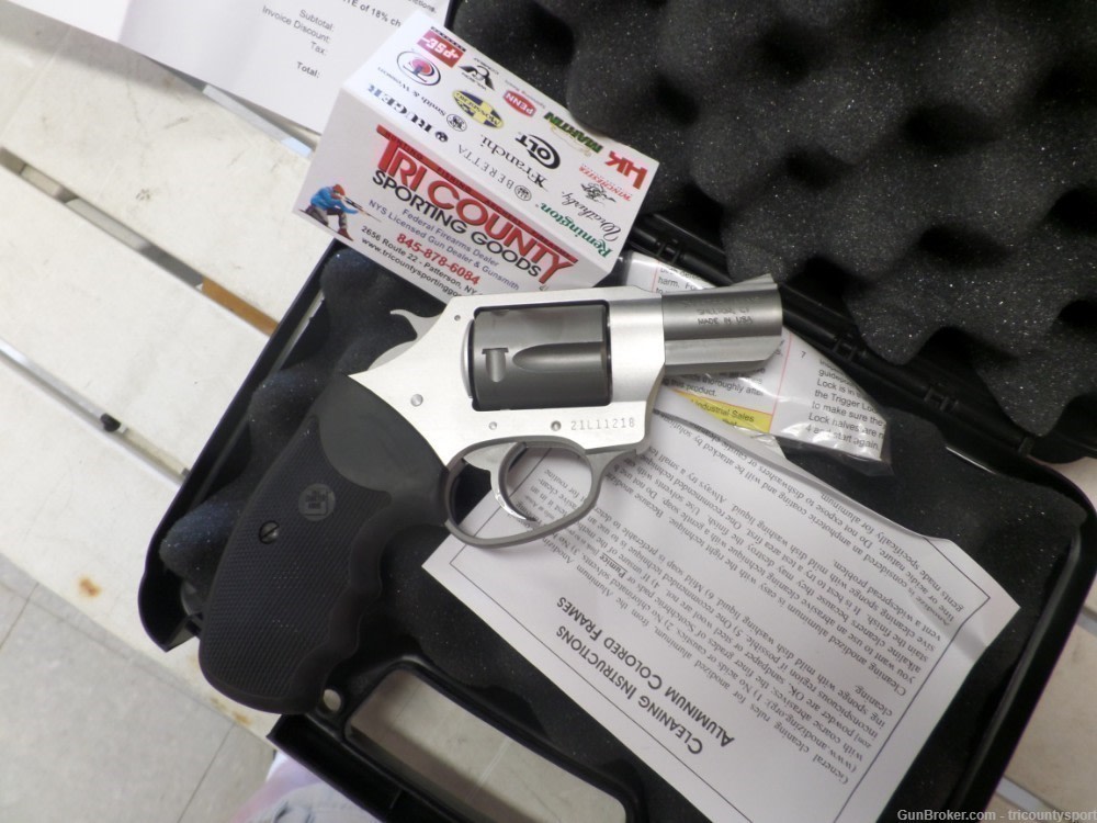 Charter Arms 53820 Undercover Lite 38 Special 5rd 2" Stainless-img-1