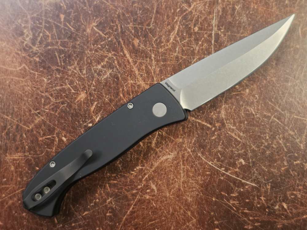 Pro-Tech Brend Automatic Knife – Walter Brend Design – WB1101 - New-img-1