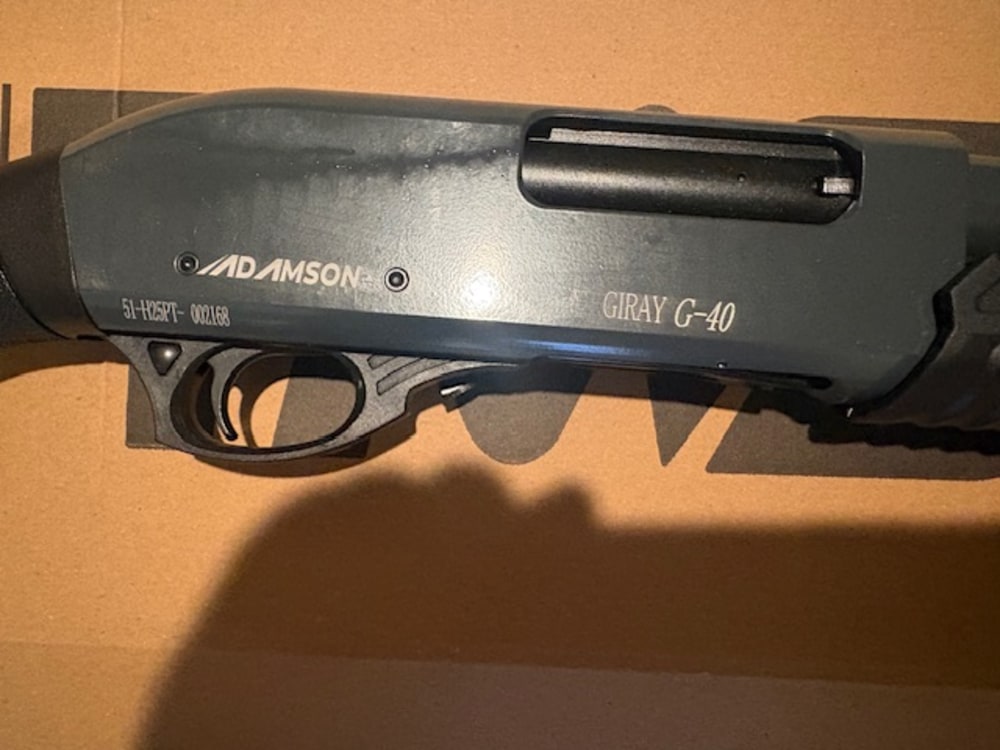 Adamson Giray G40-img-1