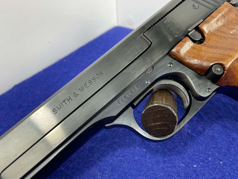 Smith & Wesson Model 41 .22 LR 5.5" Blued *PRECISE TARGET RIMFIRE PISTOL*-img-10
