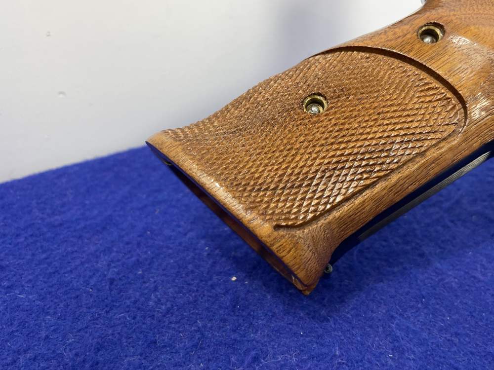 Smith & Wesson Model 41 .22 LR 5.5" Blued *PRECISE TARGET RIMFIRE PISTOL*-img-14