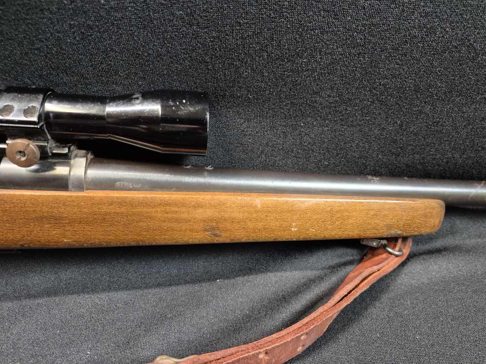 Remington 788 .22-250 Rem Bolt Action Rifle 24" w/ Scope 1970s-img-4