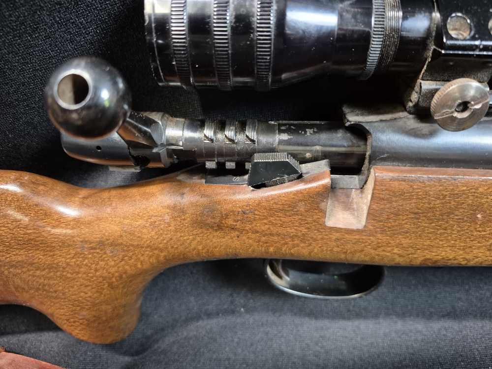 Remington 788 .22-250 Rem Bolt Action Rifle 24" w/ Scope 1970s-img-8
