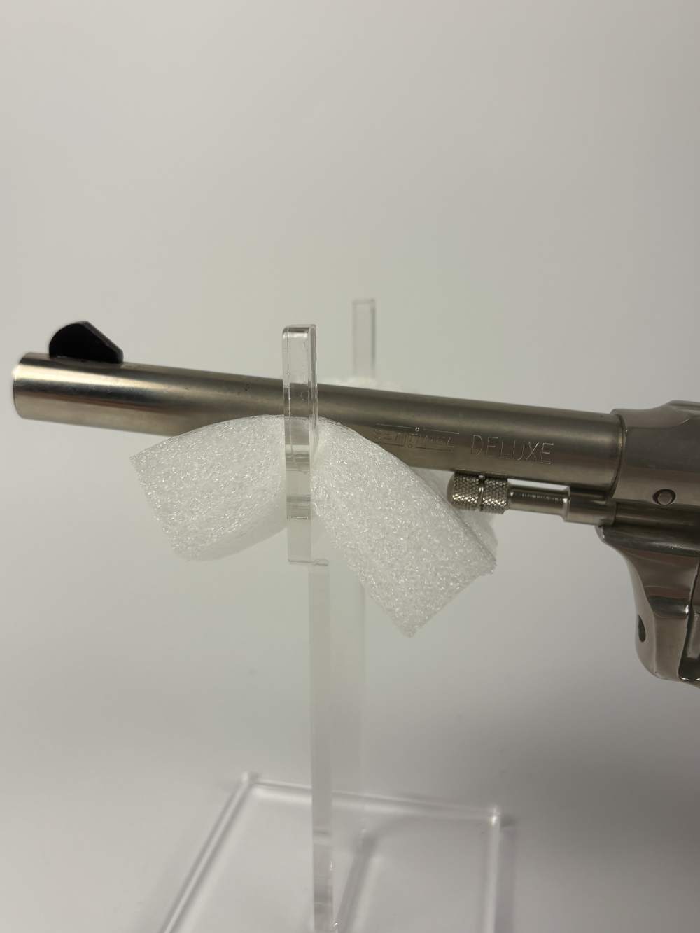 High Standard Sentinel deluxe (Model R-106) 22 LR 9 shot nickel -img-6