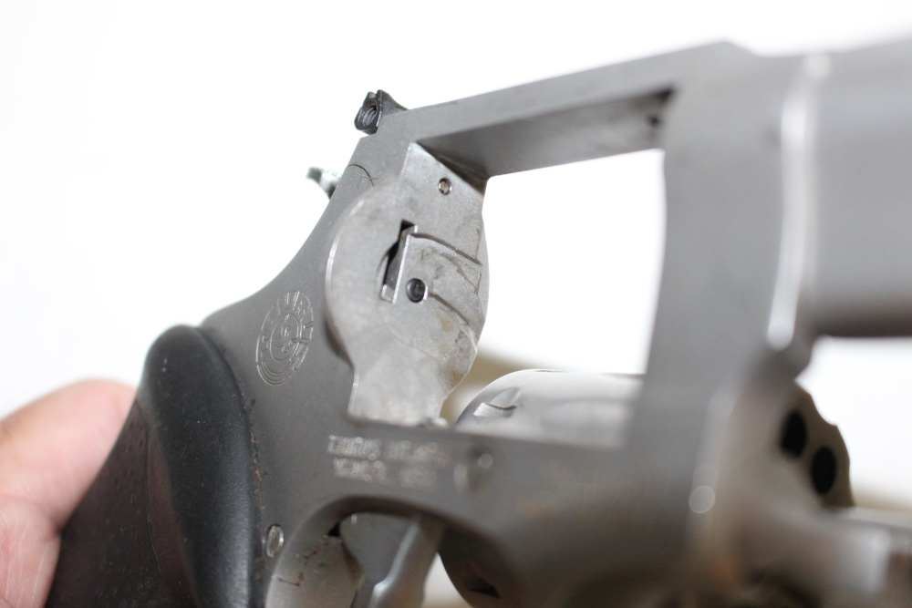 Taurus Model 94SS 9 shot 22LR revolver  Small Frame No Reserve-img-10