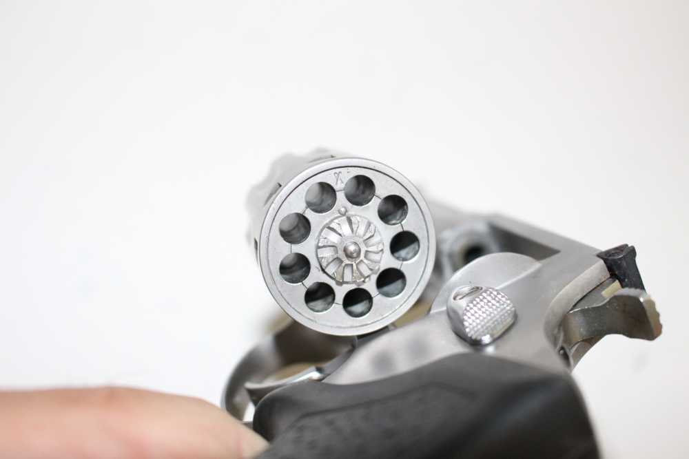 Taurus Model 94SS 9 shot 22LR revolver  Small Frame No Reserve-img-8