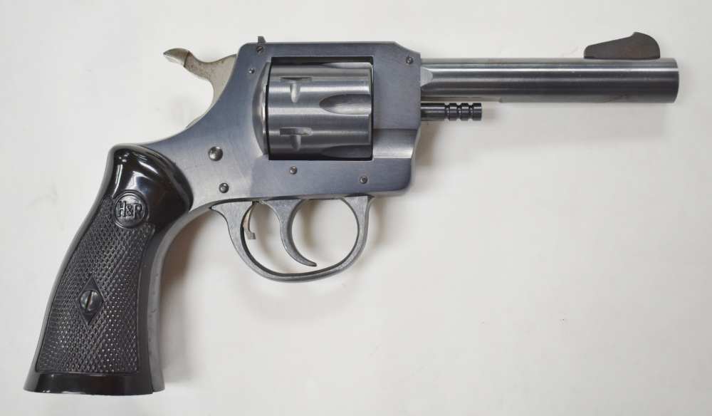 H&R MODEL 732 .32 S&W 4" S&WL MINTY C&R PENNY SALE 1969 BLUED NR-img-3