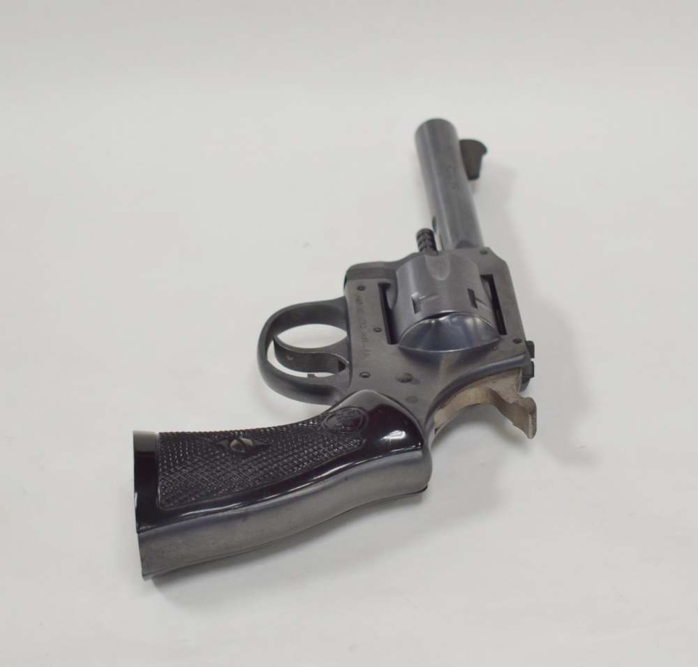 H&R MODEL 732 .32 S&W 4" S&WL MINTY C&R PENNY SALE 1969 BLUED NR-img-9