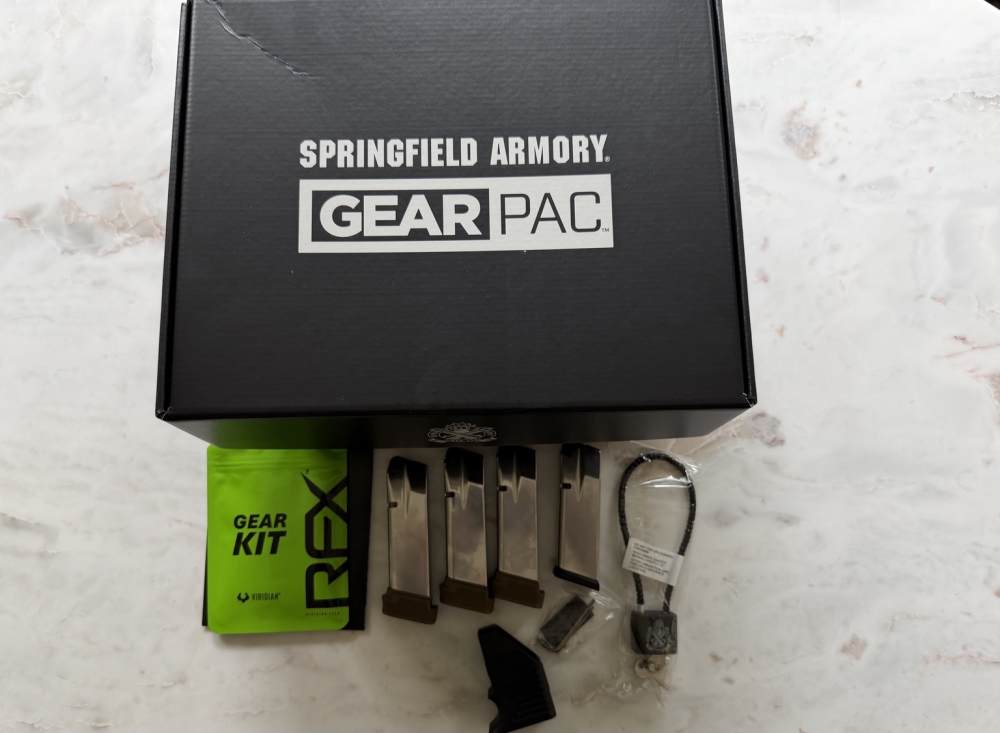 Springfield Armory Hellcat Pro OSP FDE Gear Pac 9mm w/ Viridian RFX11 Green-img-3