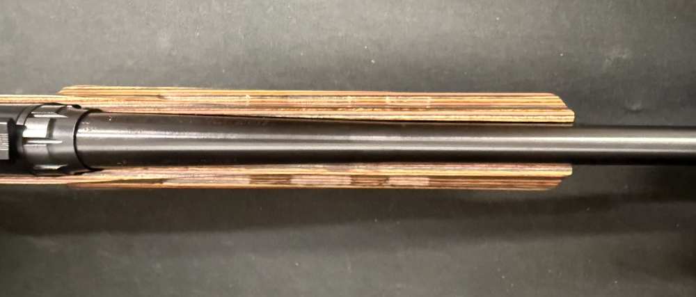 Savage 110 7mm Rem mag Laminate thumb hole stock-img-10