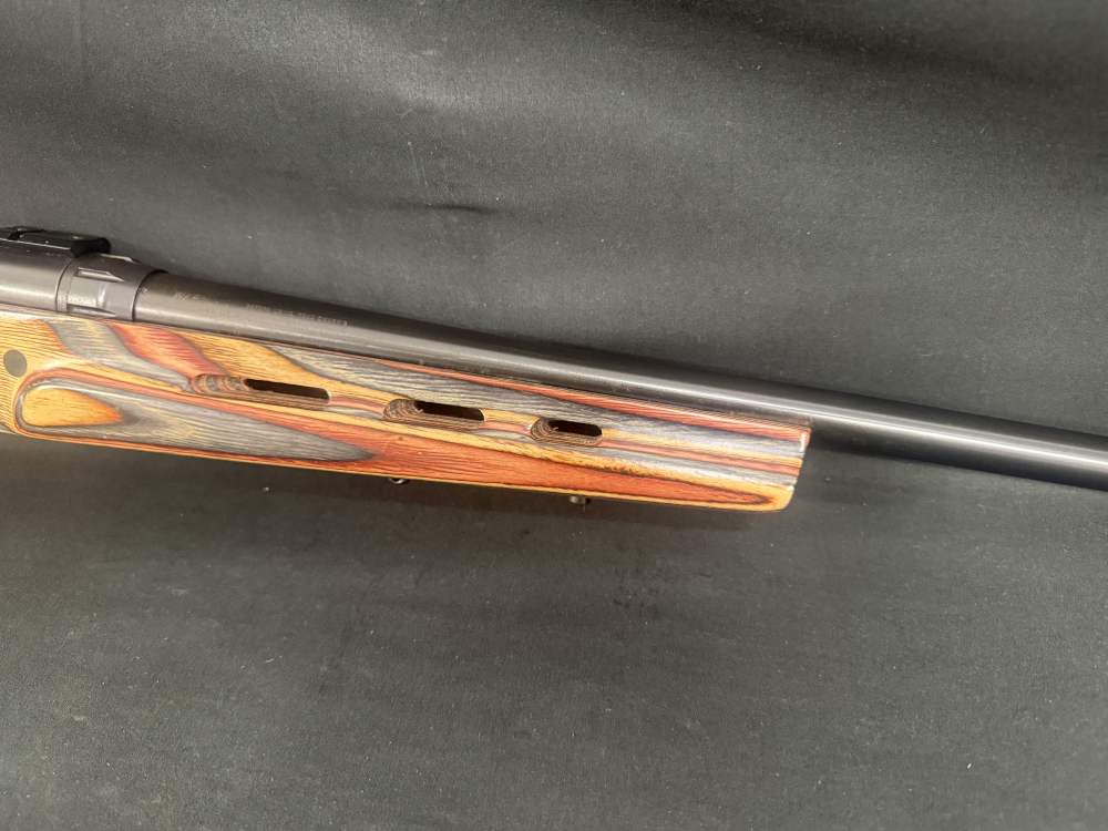 Savage 110 7mm Rem mag Laminate thumb hole stock-img-4