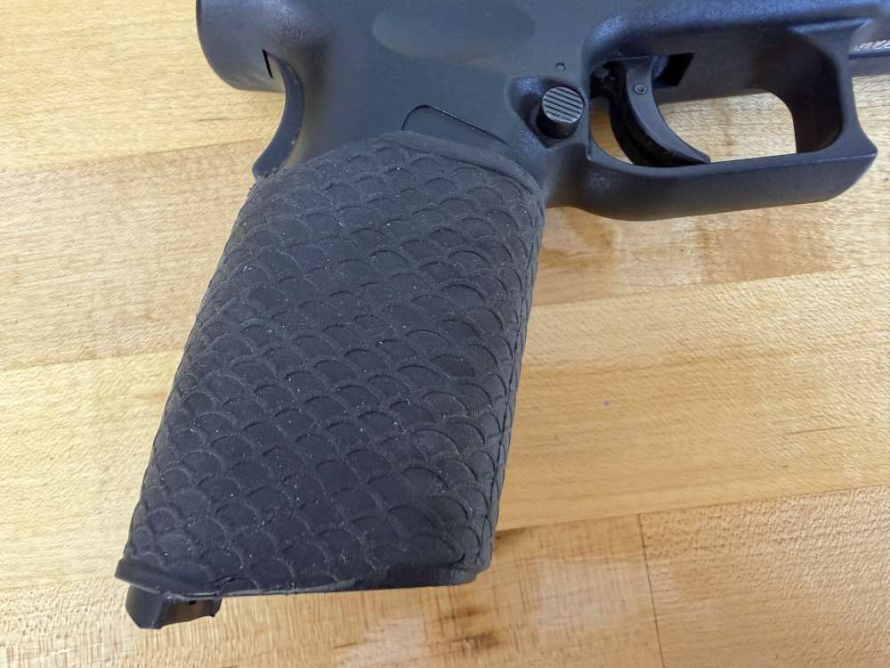 Springfield Armory XDm-40 Semi-Auto Pistol in .40S&W-img-7
