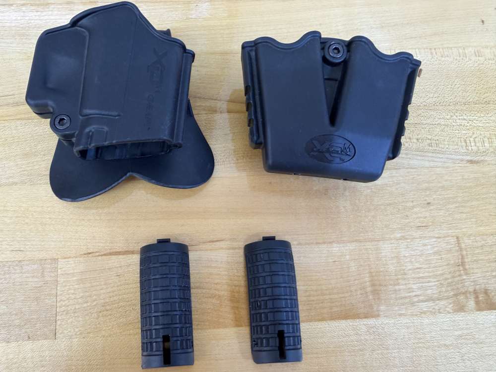 Springfield Armory XDm-40 Semi-Auto Pistol in .40S&W-img-24