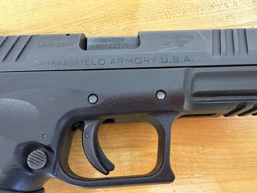Springfield Armory XDm-40 Semi-Auto Pistol in .40S&W-img-5