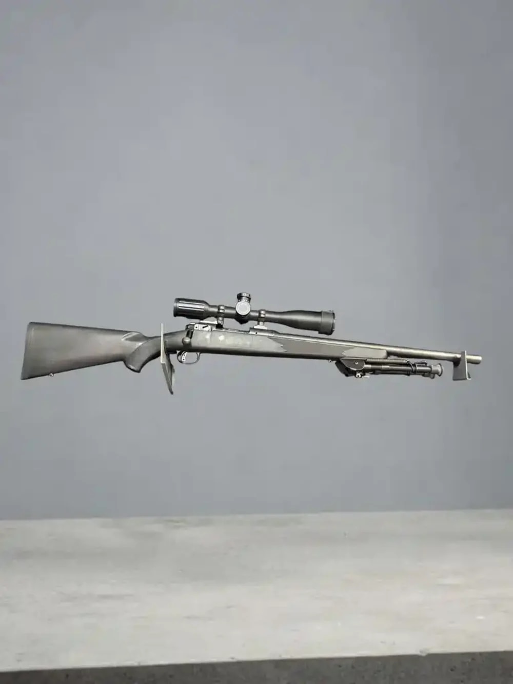 PENNY AUCTION - Savage Model 10 .308 Win Bolt-Action Rifle w/ ScopE-img-1