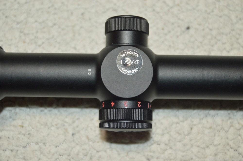 Fantastic IN BOX Complete Hawke 4-12x 50mm AO Mil Dot Illuminated Reticle-img-8