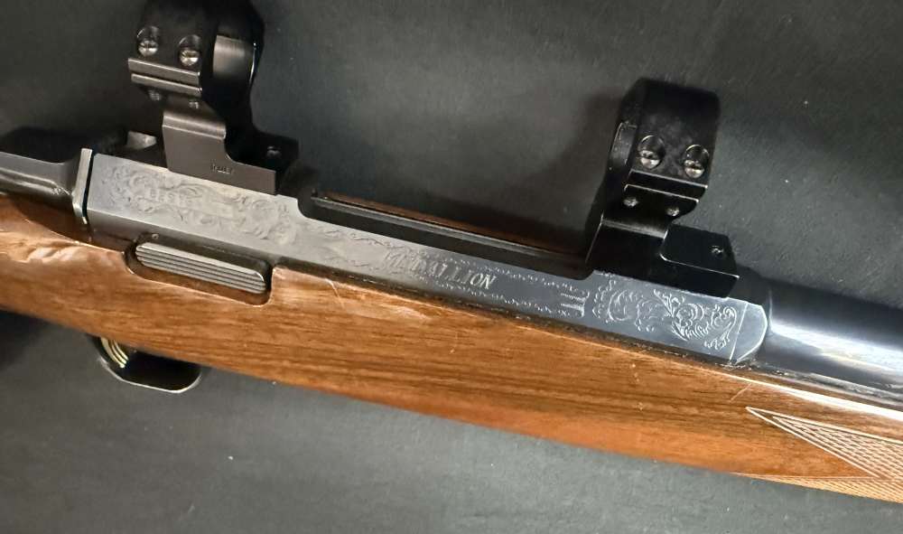 Browning A-Bolt MEDALLION 7mm Rem mag LEFT HANDED-img-7