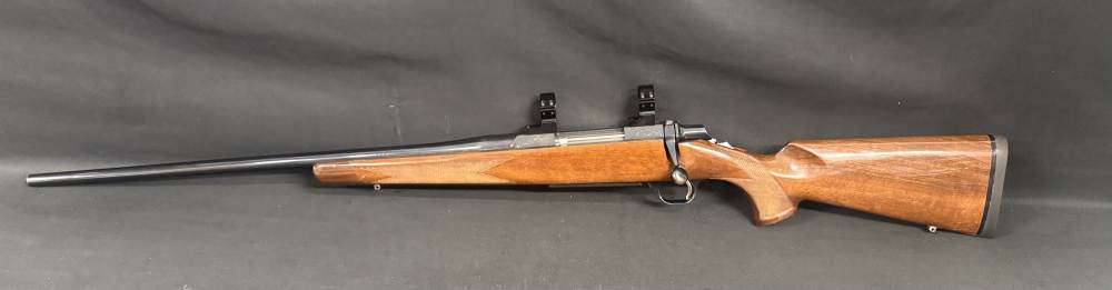 Browning A-Bolt MEDALLION 7mm Rem mag LEFT HANDED-img-0