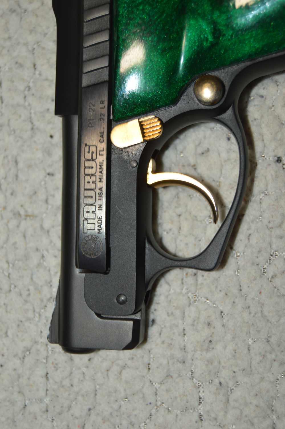 GOOD Older Vintage Taurus PT-22 2 Mags Upgrades Green Grip Gold Accents -img-9