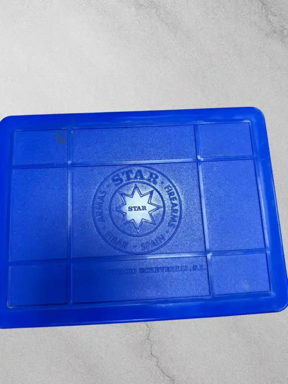 Penny Auction - Star UltraStar  9mm pistol – Two Magazines & Factory Case-img-3