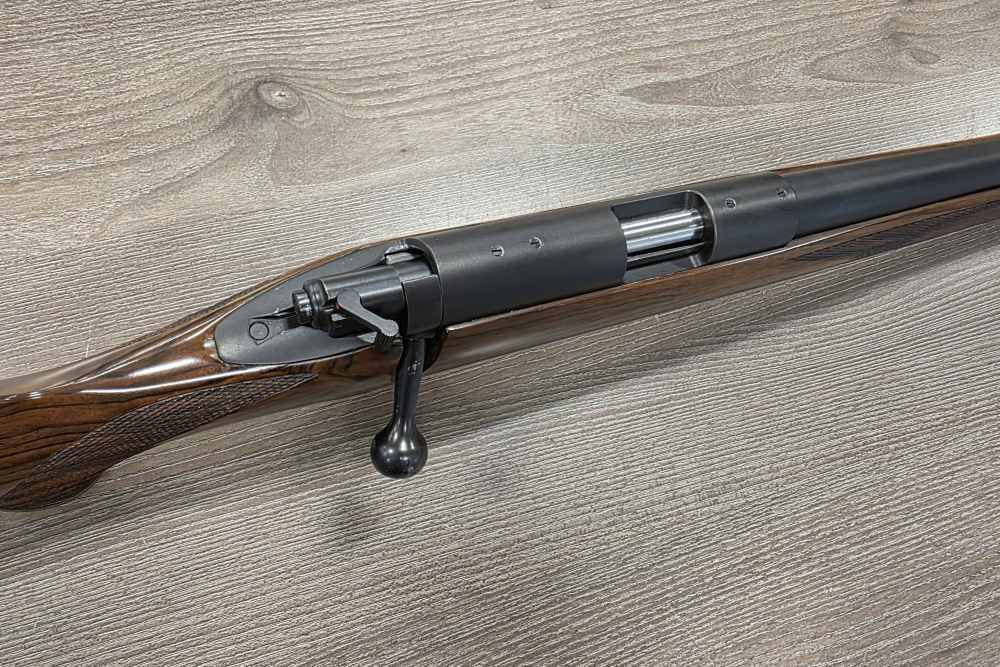 Kimber Model K22 Classic .22LR Bolt Action 22" High Grade Stock-img-10