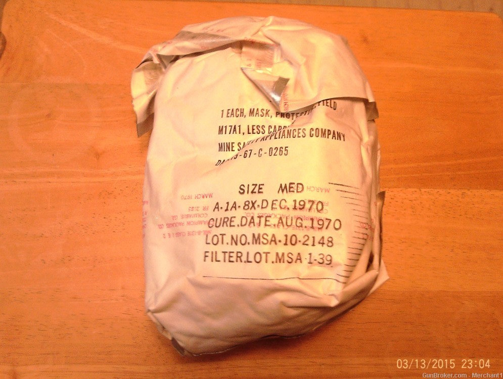M17A1 gas mask NIB -img-5