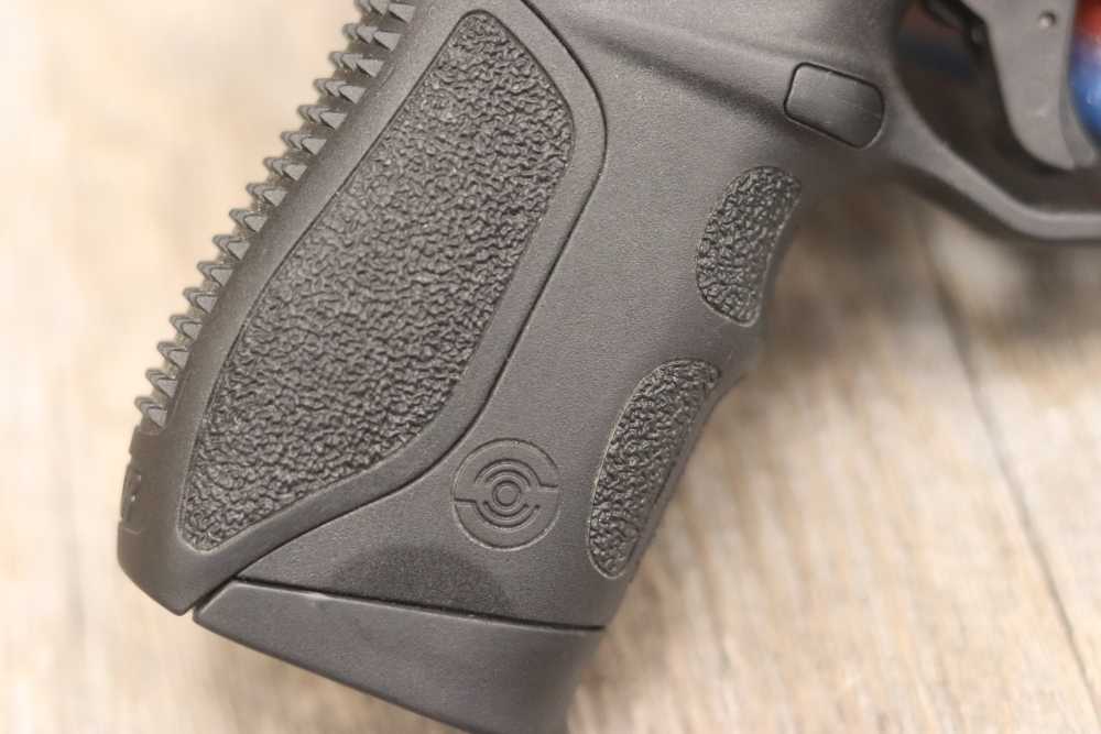 STOEGER STR9 9mm IN CASE WITH 4 MAGS 4INCH BARREL 30453969-img-2