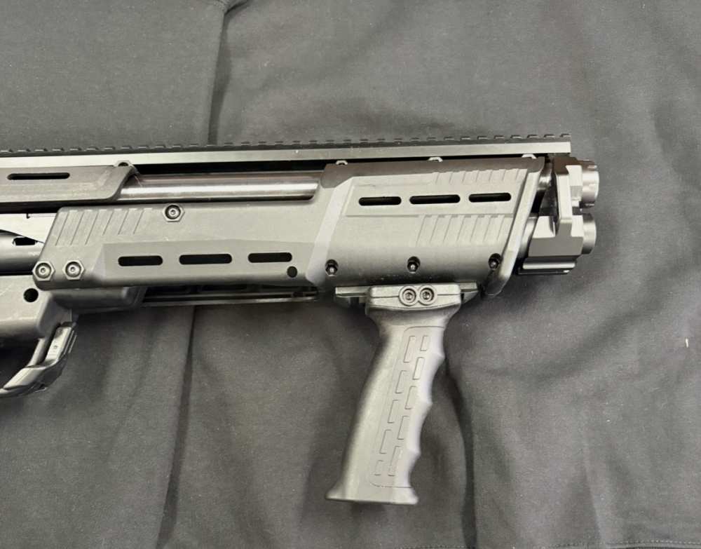 Standard Manufacturing DP-12 Double Barrel Pump Shotgun – 12 Gauge -img-7