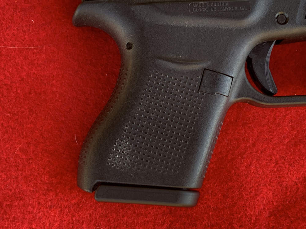 Nice Glock 43, black, 9mm, 3.4" bbl-img-1