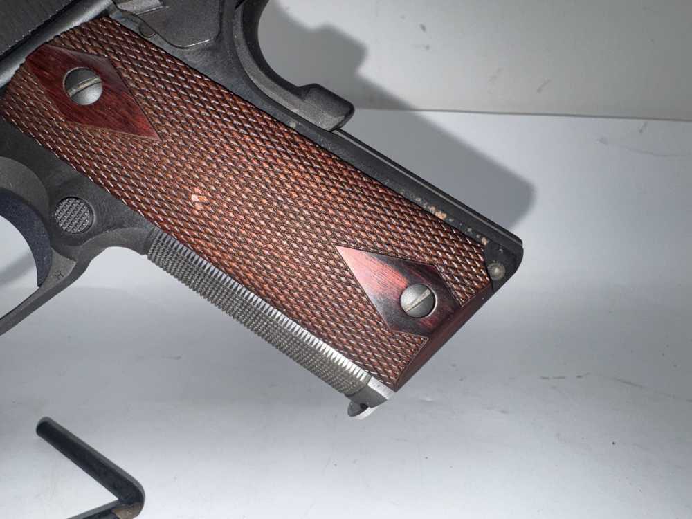 Colt 1911 Series 70 Limited Edition 45ACP 5" barrel-img-14