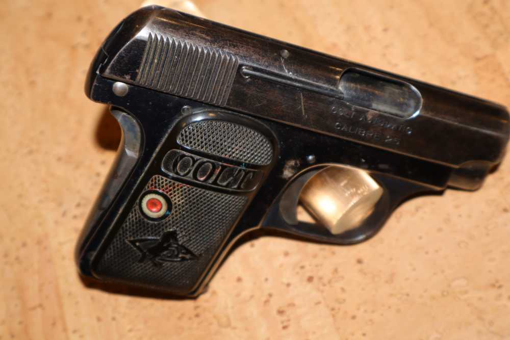 Colt hammerless 25 acp with factory holster RARE-img-6