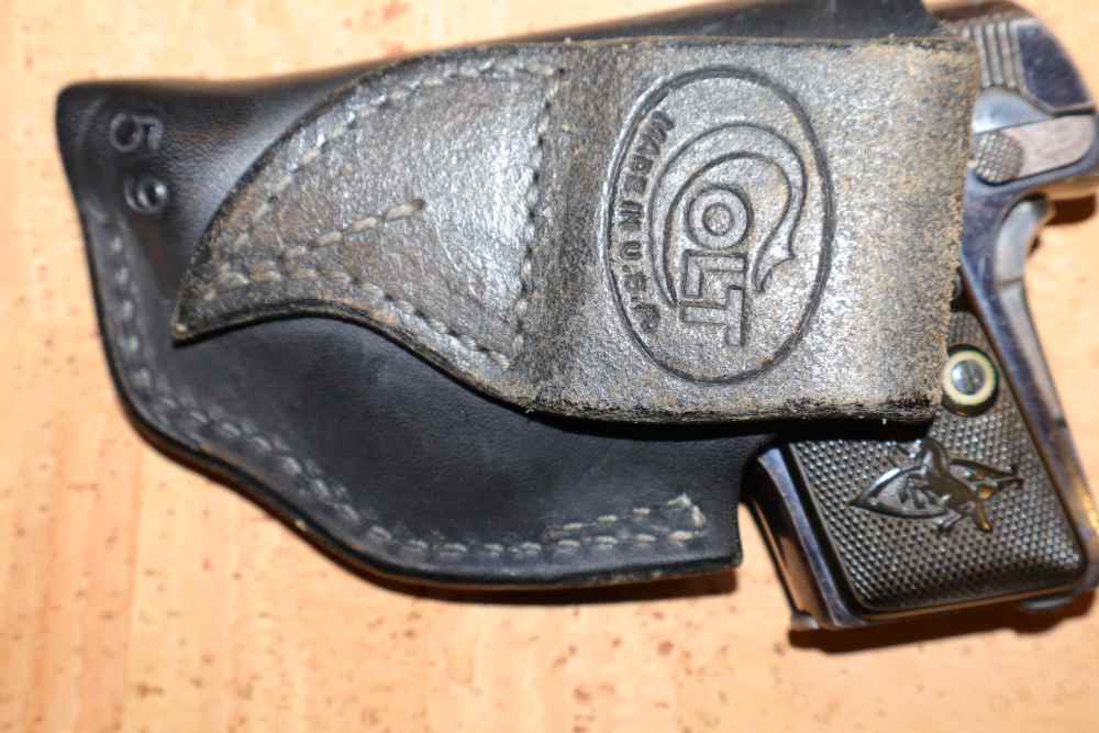 Colt hammerless 25 acp with factory holster RARE-img-1