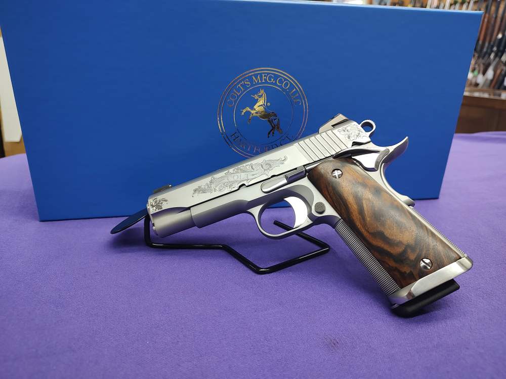 Colt Commander Custom Carry Limited 38 Super (John Pease engraved)-img-1