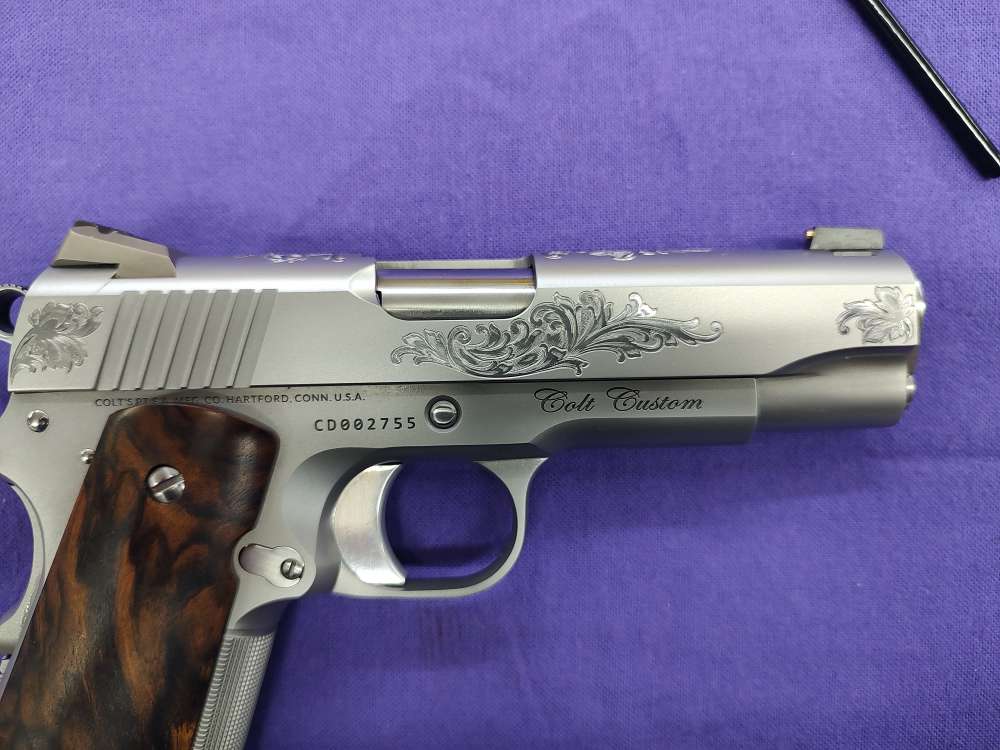 Colt Commander Custom Carry Limited 38 Super (John Pease engraved)-img-5