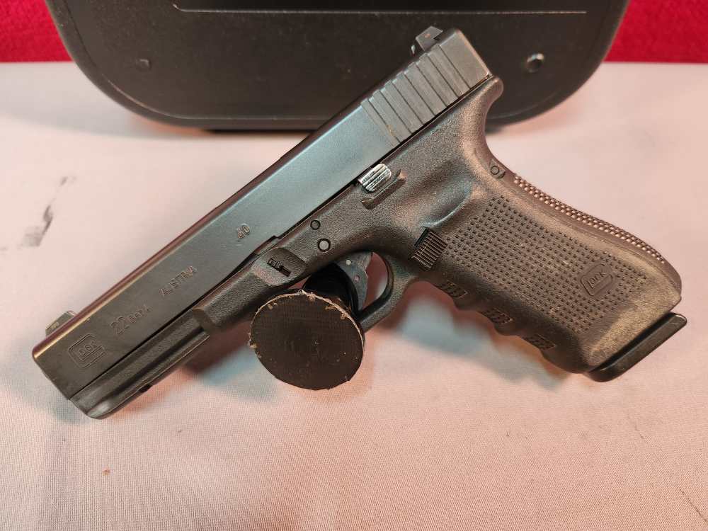 *POLICE TRADE IN* GLOCK 22 GEN4 40S&W USED! PENNY AUCTION!-img-0