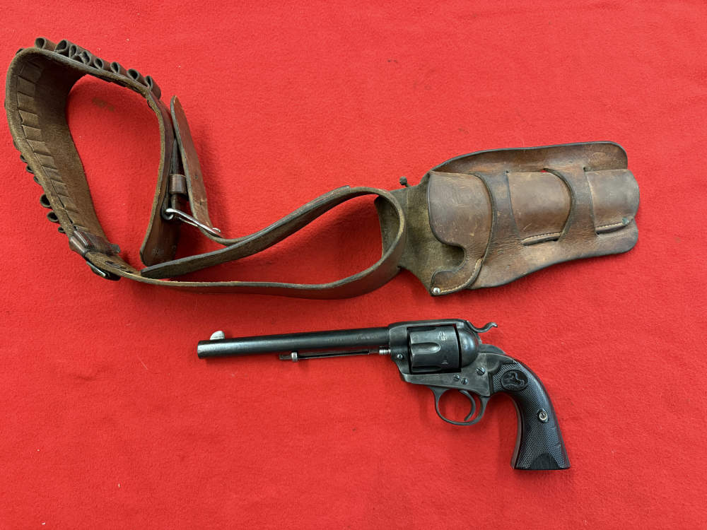 Colt Single Action Army Bisley 38WCF  7 1/2 " made in 1903-img-1