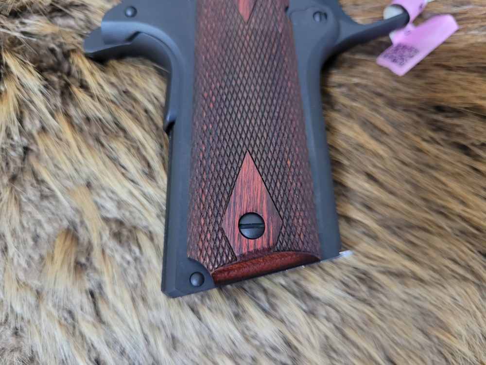 New Colt 1911 Government 38 Super 5" Blued -img-8